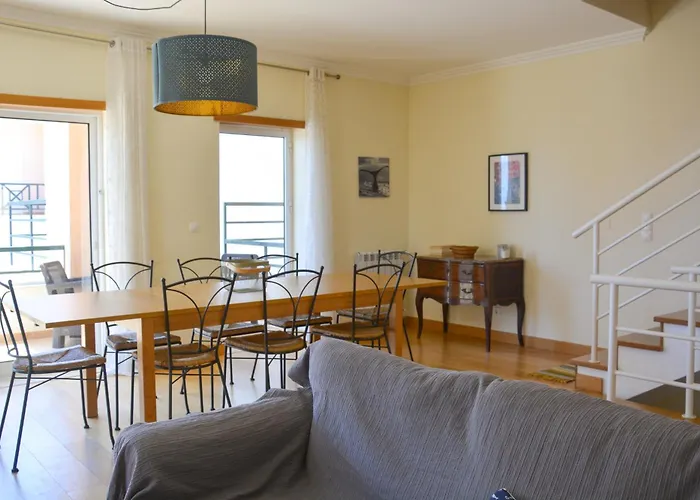 Διαμέρισμα Terracos Do Castelo By Dolcestay Σεσίμπρα