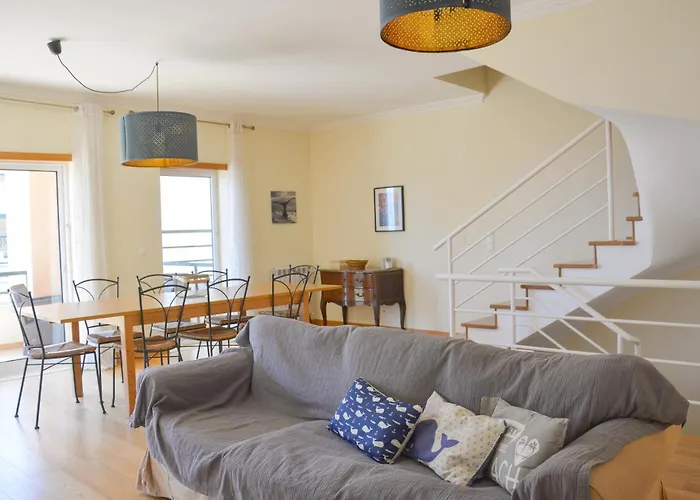 Διαμέρισμα Terracos Do Castelo By Dolcestay Σεσίμπρα