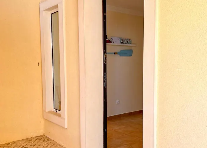 Terracos Do Castelo By Dolcestay Διαμέρισμα Σεσίμπρα